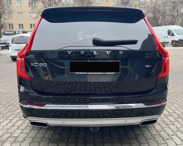 Черный Вольво ХС90, объемом двигателя 1.97 л и пробегом 203 тыс. км за 44400 $, фото 4 на Automoto.ua