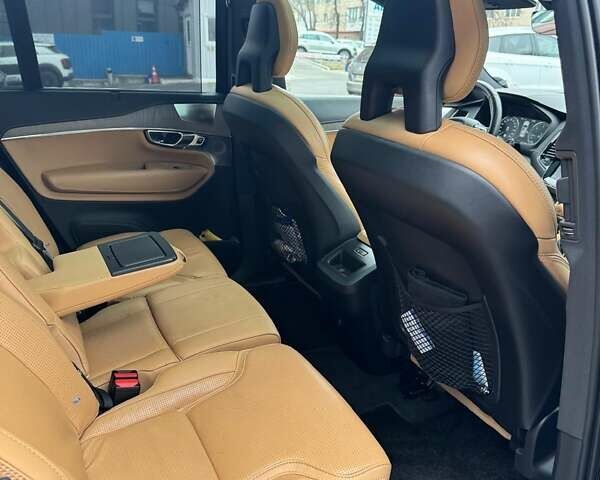 Черный Вольво ХС90, объемом двигателя 1.97 л и пробегом 203 тыс. км за 44400 $, фото 12 на Automoto.ua