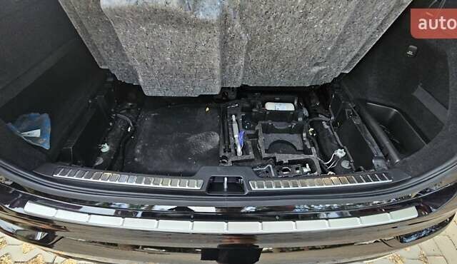 Чорний Вольво ХС90, об'ємом двигуна 2 л та пробігом 63 тис. км за 44000 $, фото 52 на Automoto.ua