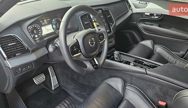 Чорний Вольво ХС90, об'ємом двигуна 2 л та пробігом 63 тис. км за 44000 $, фото 17 на Automoto.ua