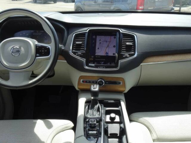 Черный Вольво ХС90, объемом двигателя 2 л и пробегом 40 тыс. км за 26800 $, фото 6 на Automoto.ua