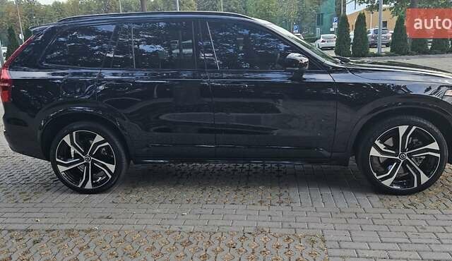 Чорний Вольво ХС90, об'ємом двигуна 2 л та пробігом 63 тис. км за 44000 $, фото 8 на Automoto.ua