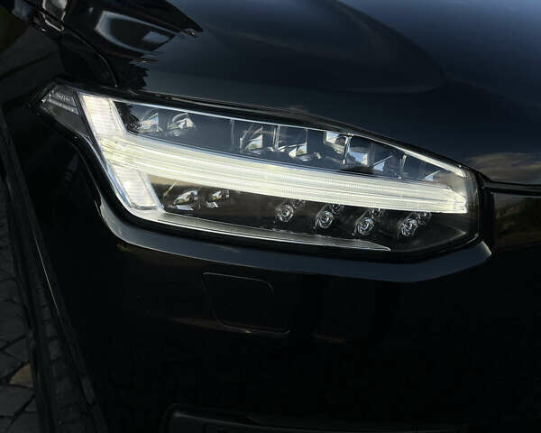 Черный Вольво ХС90, объемом двигателя 2 л и пробегом 108 тыс. км за 45700 $, фото 5 на Automoto.ua