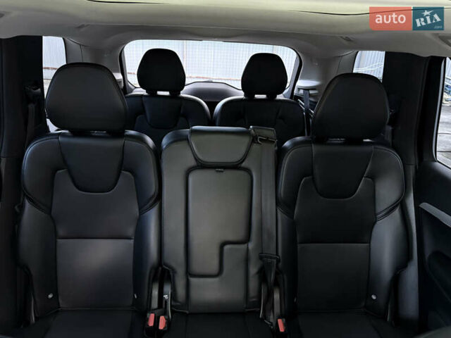 Вольво ХС90 2021 в Львове на Automoto.ua Черный Вольво ХС90, объемом двигателя 2 л и пробегом 161 тыс. км за 30000 $, фото 27 на Automoto.ua