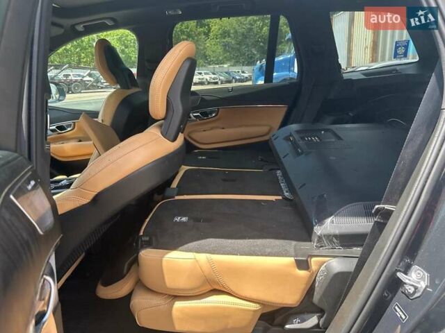 Черный Вольво ХС90, объемом двигателя 1.97 л и пробегом 35 тыс. км за 24900 $, фото 9 на Automoto.ua