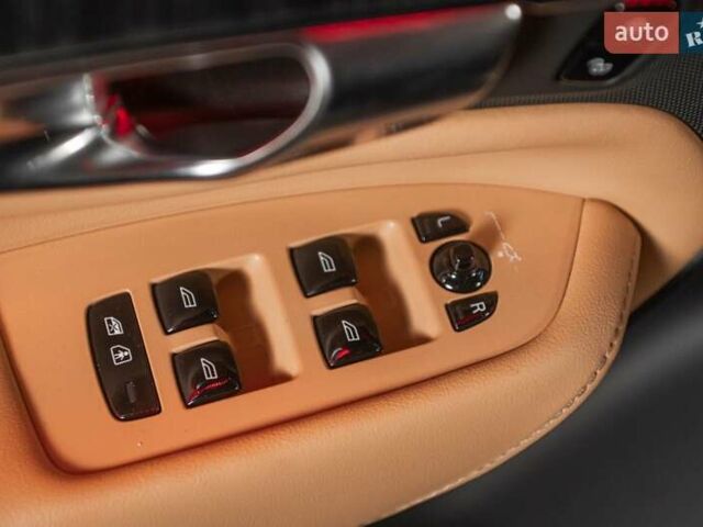 Чорний Вольво ХС90, об'ємом двигуна 1.97 л та пробігом 135 тис. км за 49900 $, фото 58 на Automoto.ua