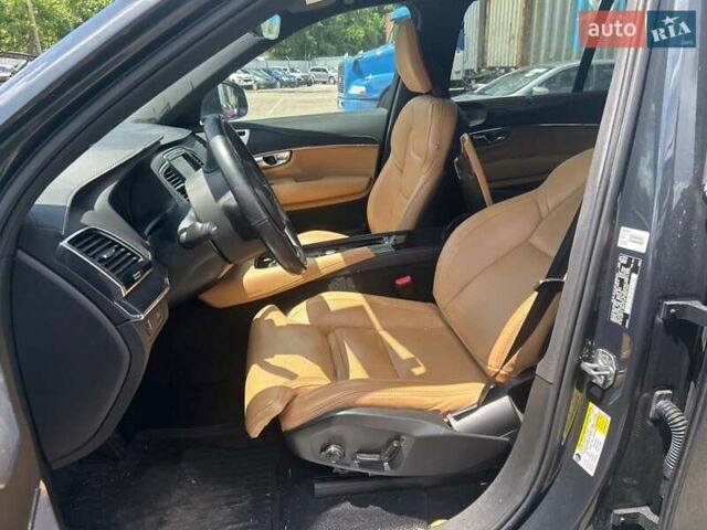 Черный Вольво ХС90, объемом двигателя 1.97 л и пробегом 35 тыс. км за 24900 $, фото 12 на Automoto.ua