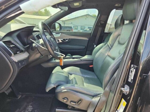 Чорний Вольво ХС90, об'ємом двигуна 2 л та пробігом 74 тис. км за 12000 $, фото 6 на Automoto.ua