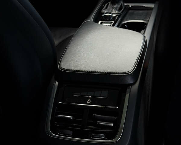 Черный Вольво ХС90, объемом двигателя 2 л и пробегом 161 тыс. км за 28800 $, фото 37 на Automoto.ua