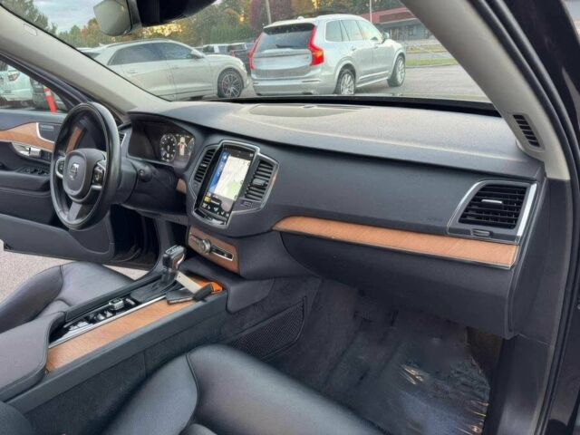 Вольво ХС90 2021 в Одессе на Automoto.ua Черный Вольво ХС90, объемом двигателя 2 л и пробегом 14 тыс. км за 8300 $, фото 8 на Automoto.ua