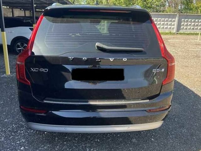 Вольво ХС90 2021 в Киеве на Automoto.ua Черный Вольво ХС90, объемом двигателя 2 л и пробегом 45 тыс. км за 31000 $, фото 3 на Automoto.ua