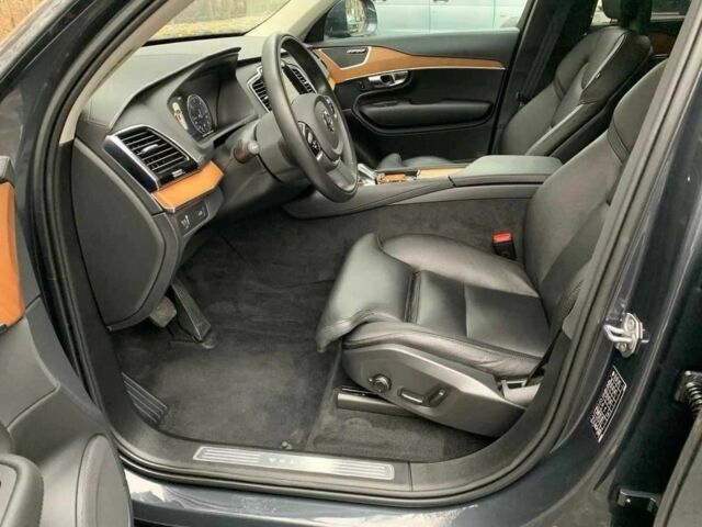 Чорний Вольво ХС90, об'ємом двигуна 2 л та пробігом 60 тис. км за 27000 $, фото 4 на Automoto.ua