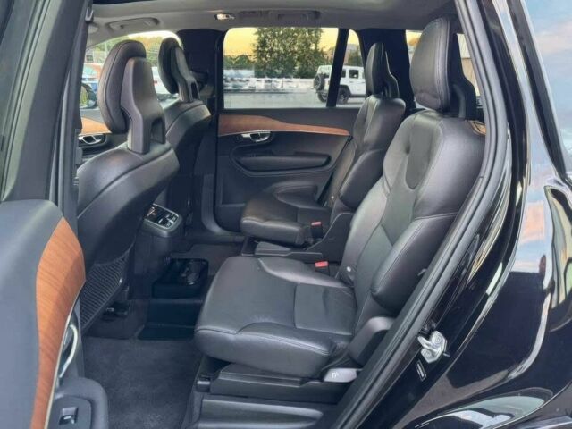 Вольво ХС90 2021 в Одессе на Automoto.ua Черный Вольво ХС90, объемом двигателя 2 л и пробегом 14 тыс. км за 8300 $, фото 9 на Automoto.ua