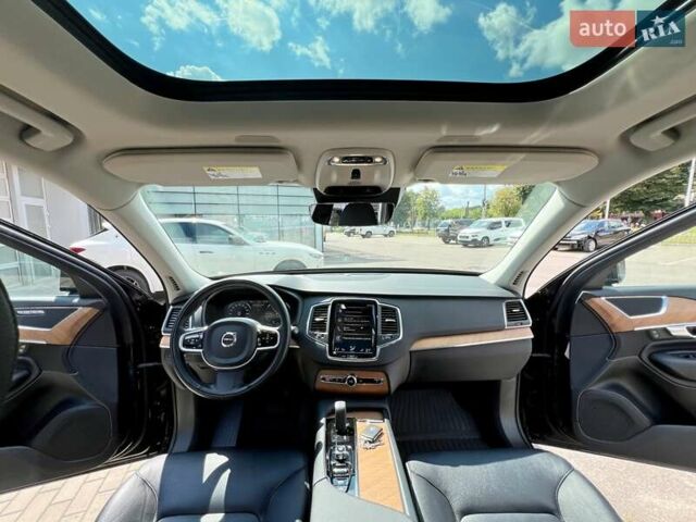 Вольво ХС90 2021 в Чернигове на Automoto.ua Черный Вольво ХС90, объемом двигателя 1.97 л и пробегом 84 тыс. км за 45900 $, фото 20 на Automoto.ua