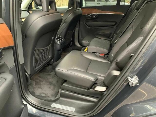 Чорний Вольво ХС90, об'ємом двигуна 2 л та пробігом 60 тис. км за 27000 $, фото 8 на Automoto.ua