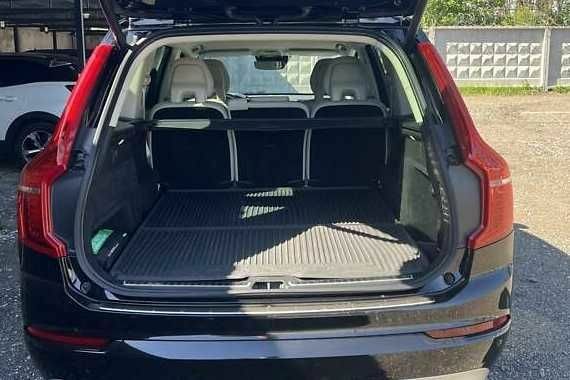 Вольво ХС90 2021 в Киеве на Automoto.ua Черный Вольво ХС90, объемом двигателя 2 л и пробегом 45 тыс. км за 31000 $, фото 10 на Automoto.ua