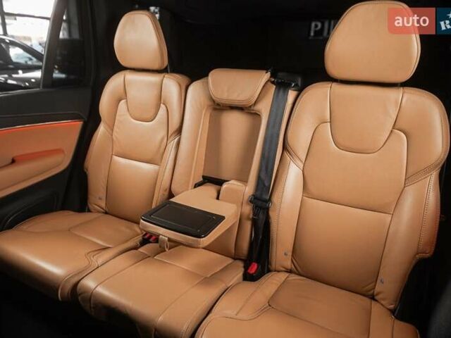 Чорний Вольво ХС90, об'ємом двигуна 1.97 л та пробігом 135 тис. км за 49900 $, фото 16 на Automoto.ua