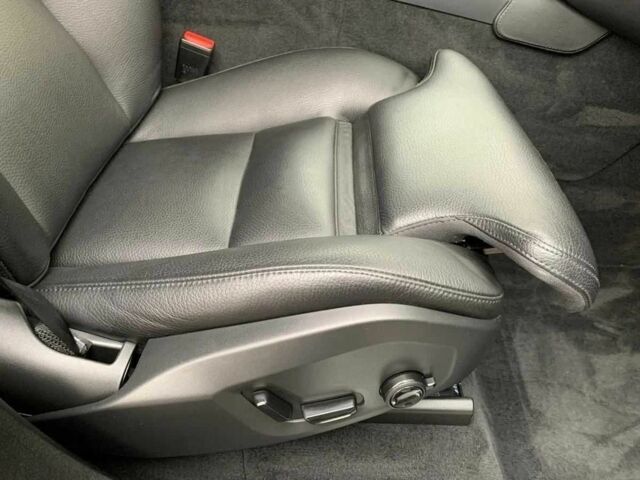 Чорний Вольво ХС90, об'ємом двигуна 2 л та пробігом 60 тис. км за 27000 $, фото 6 на Automoto.ua