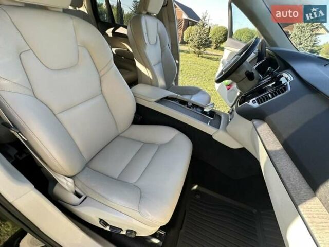 Чорний Вольво ХС90, об'ємом двигуна 1.97 л та пробігом 23 тис. км за 49600 $, фото 59 на Automoto.ua