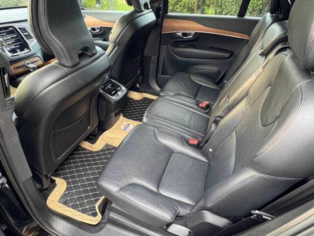 Черный Вольво ХС90, объемом двигателя 2 л и пробегом 27 тыс. км за 35700 $, фото 8 на Automoto.ua