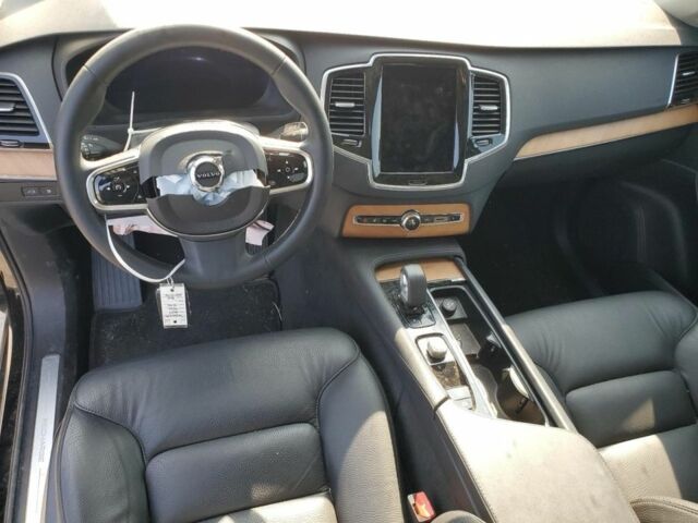 Чорний Вольво ХС90, об'ємом двигуна 2 л та пробігом 30 тис. км за 33985 $, фото 8 на Automoto.ua