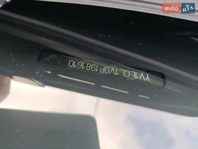 Чорний Вольво ХС90, об'ємом двигуна 1.97 л та пробігом 34 тис. км за 57500 $, фото 21 на Automoto.ua