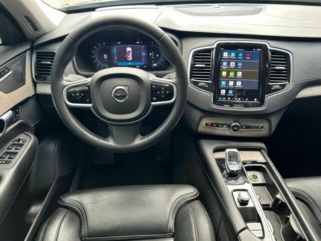 Чорний Вольво ХС90, об'ємом двигуна 2 л та пробігом 30 тис. км за 15400 $, фото 10 на Automoto.ua