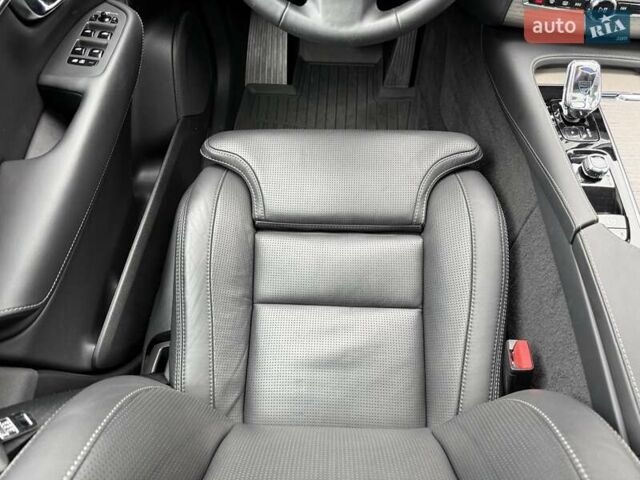 Черный Вольво ХС90, объемом двигателя 2 л и пробегом 15 тыс. км за 59900 $, фото 55 на Automoto.ua