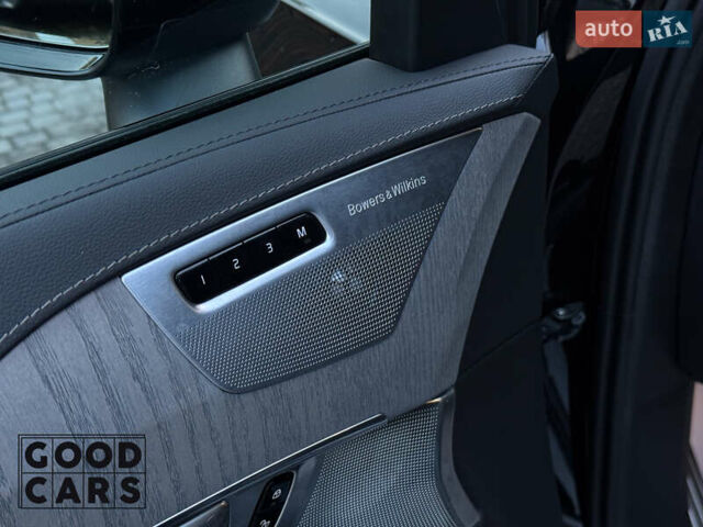 Черный Вольво ХС90, объемом двигателя 1.97 л и пробегом 24 тыс. км за 94000 $, фото 17 на Automoto.ua