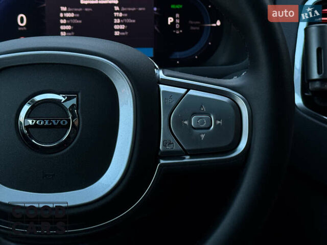 Черный Вольво ХС90, объемом двигателя 1.97 л и пробегом 24 тыс. км за 94000 $, фото 35 на Automoto.ua