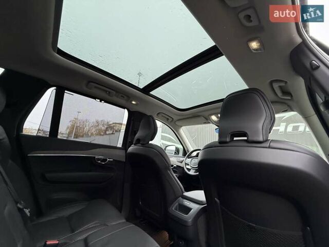 Черный Вольво ХС90, объемом двигателя 2 л и пробегом 15 тыс. км за 59900 $, фото 41 на Automoto.ua