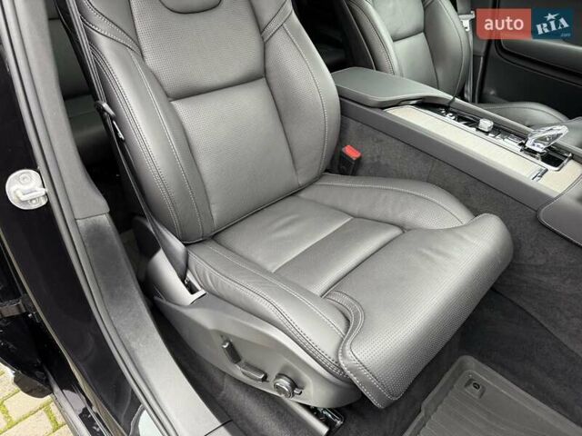 Черный Вольво ХС90, объемом двигателя 2 л и пробегом 15 тыс. км за 59900 $, фото 33 на Automoto.ua