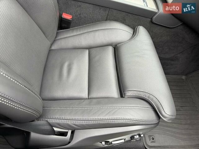 Черный Вольво ХС90, объемом двигателя 2 л и пробегом 15 тыс. км за 59900 $, фото 34 на Automoto.ua