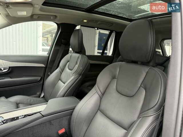 Черный Вольво ХС90, объемом двигателя 2 л и пробегом 15 тыс. км за 59900 $, фото 66 на Automoto.ua
