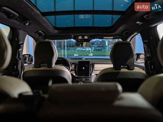 Фиолетовый Вольво ХС90, объемом двигателя 1.97 л и пробегом 5 тыс. км за 95500 $, фото 15 на Automoto.ua