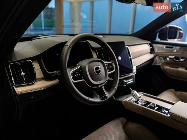 Фиолетовый Вольво ХС90, объемом двигателя 1.97 л и пробегом 5 тыс. км за 95500 $, фото 16 на Automoto.ua