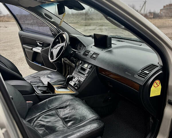 Коричневий Вольво ХС90, об'ємом двигуна 2.9 л та пробігом 290 тис. км за 6950 $, фото 24 на Automoto.ua