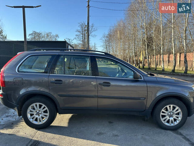 Коричневий Вольво ХС90, об'ємом двигуна 2.5 л та пробігом 244 тис. км за 9300 $, фото 1 на Automoto.ua