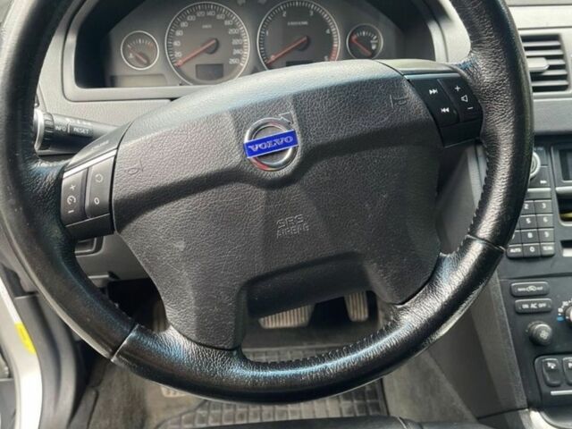 Коричневий Вольво ХС90, об'ємом двигуна 2.4 л та пробігом 178 тис. км за 4100 $, фото 10 на Automoto.ua