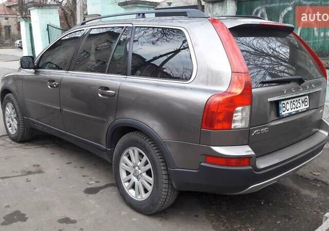 Коричневый Вольво ХС90, объемом двигателя 2.5 л и пробегом 215 тыс. км за 11299 $, фото 11 на Automoto.ua