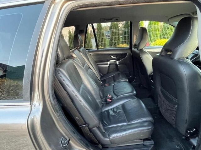 Коричневый Вольво ХС90, объемом двигателя 2.4 л и пробегом 167 тыс. км за 3850 $, фото 10 на Automoto.ua