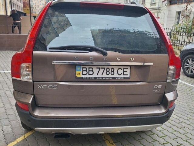 Коричневый Вольво ХС90, объемом двигателя 2.4 л и пробегом 207 тыс. км за 17500 $, фото 6 на Automoto.ua