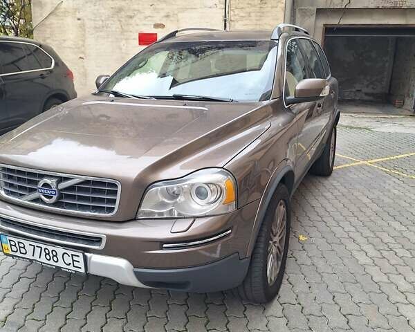 Коричневий Вольво ХС90, об'ємом двигуна 2.4 л та пробігом 207 тис. км за 17500 $, фото 6 на Automoto.ua