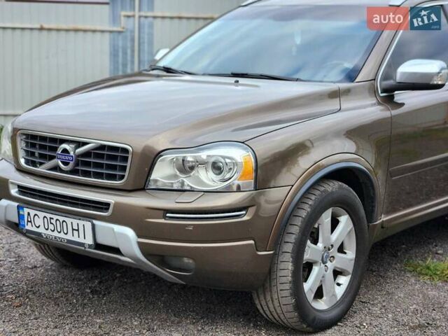 Коричневый Вольво ХС90, объемом двигателя 2.4 л и пробегом 289 тыс. км за 17250 $, фото 4 на Automoto.ua