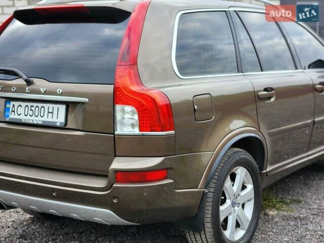 Коричневый Вольво ХС90, объемом двигателя 2.4 л и пробегом 289 тыс. км за 17250 $, фото 9 на Automoto.ua
