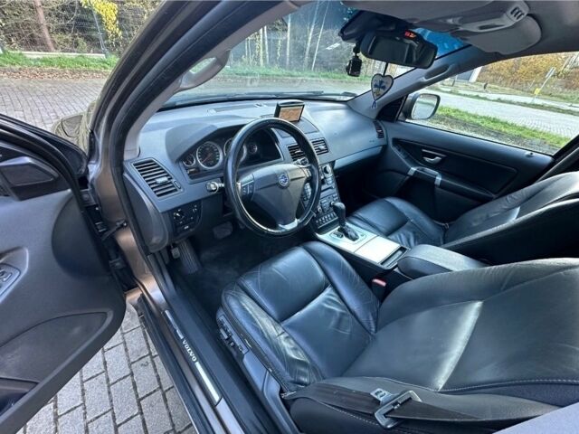 Коричневий Вольво ХС90, об'ємом двигуна 2.4 л та пробігом 187 тис. км за 4550 $, фото 4 на Automoto.ua