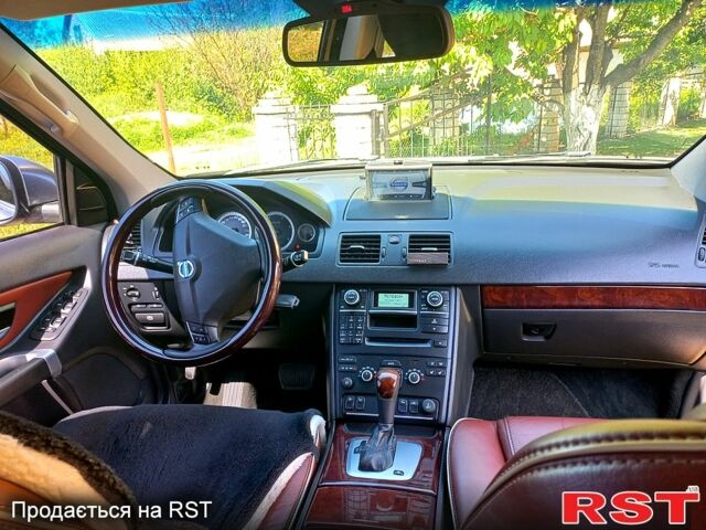 Коричневий Вольво ХС90, об'ємом двигуна 2.4 л та пробігом 265 тис. км за 19900 $, фото 4 на Automoto.ua