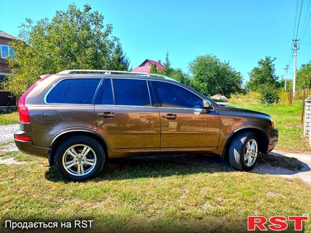 Коричневий Вольво ХС90, об'ємом двигуна 2.4 л та пробігом 265 тис. км за 19900 $, фото 3 на Automoto.ua