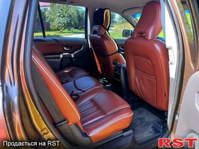 Коричневий Вольво ХС90, об'ємом двигуна 2.4 л та пробігом 265 тис. км за 19900 $, фото 8 на Automoto.ua