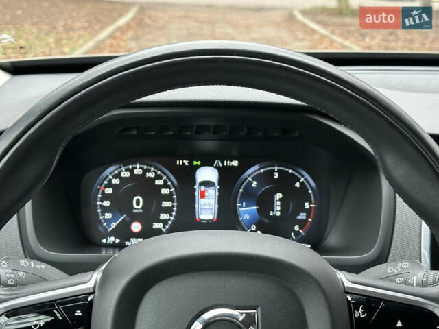 Коричневый Вольво ХС90, объемом двигателя 2 л и пробегом 53 тыс. км за 37000 $, фото 17 на Automoto.ua